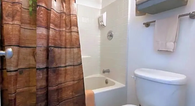 Номер Deluxe THE SNUGGLE INN