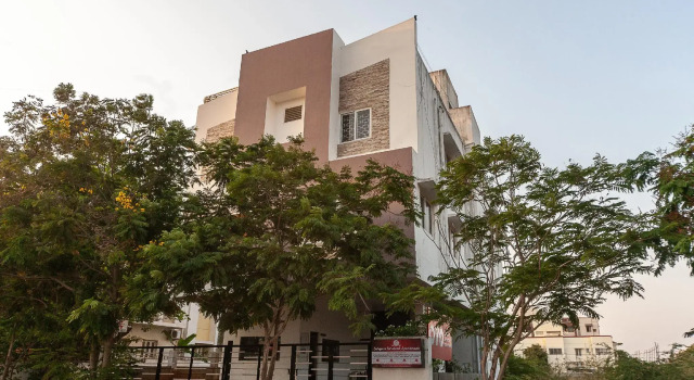 OYO 7722 Manapakkam