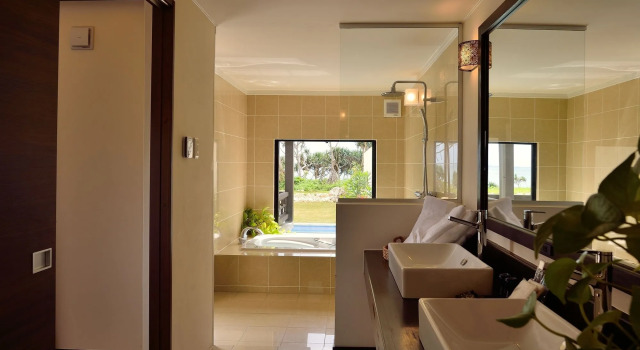 KONPEKI the villa all suite, Book Villa Hoteller i Irabu Island med pool, Swimmingpool