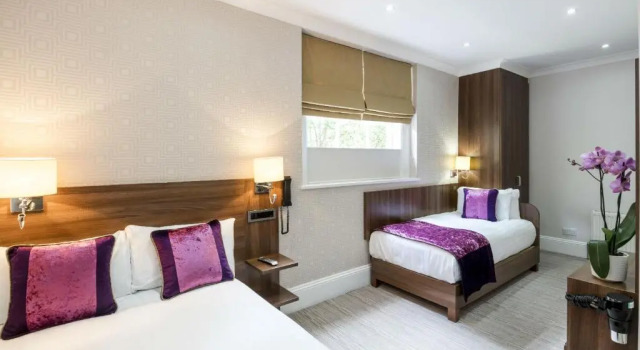 Трёхместный номер Standard London House Hotel