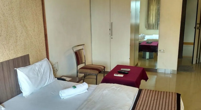 Hotel Jayshree