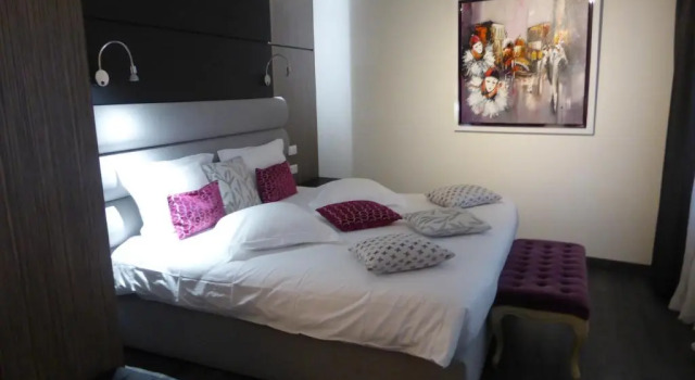 Люкс Comfort LHostellerie du Château