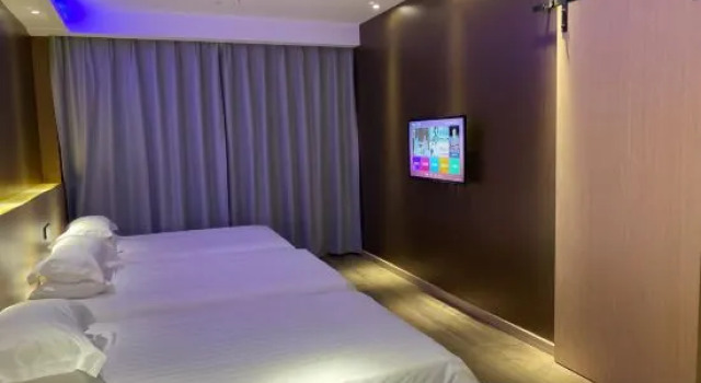 Семейный люкс Wenbi Hotel