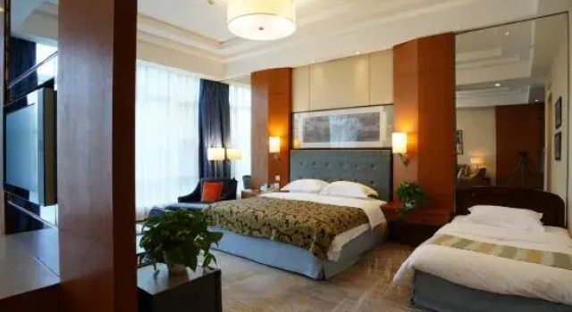 Семейный люкс Deluxe с видом на сад Shanxi Jinci State Guesthouse (Taiyuan Jinci Scenic Area Branch)