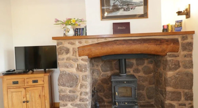 Ash Lodge