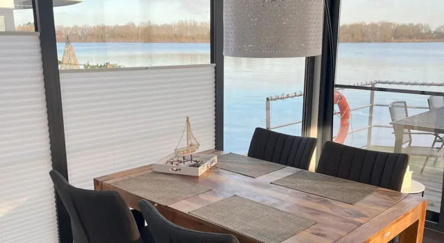 Номер Standard Hausboot am Xantener Nordsee
