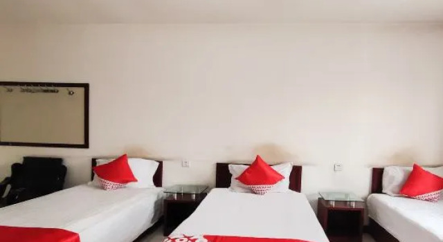 Трёхместный номер Standard Korla Wangyue Hotel