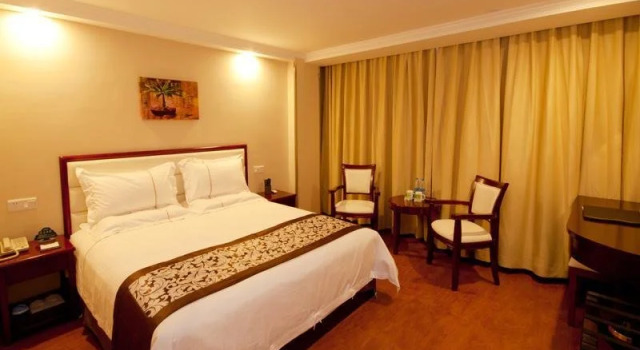 Greentree Inn Sanya Bar Street Linchunhe Road Business Hotel, Book Hotel Sanya Hainan