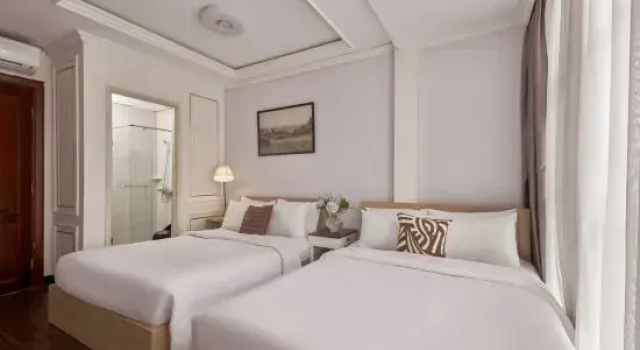 Семейный номер Standard с красивым видом из окна Quy Hung Hotel And Spa Central