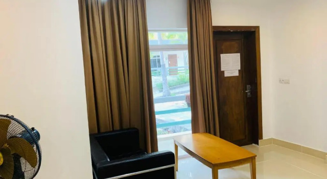 Бунгало c 1 комнатой Sunrise Vuth Resort