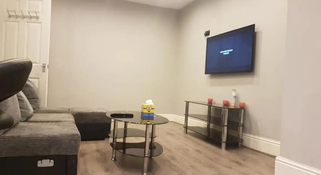 Двухместный номер Standard Monyhull Homestay - near City centre Kingsheath NIA NEC BHX
