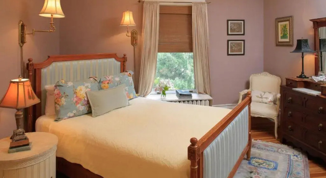 Номер Superior The Lion and the Rose Bed and Breakfast