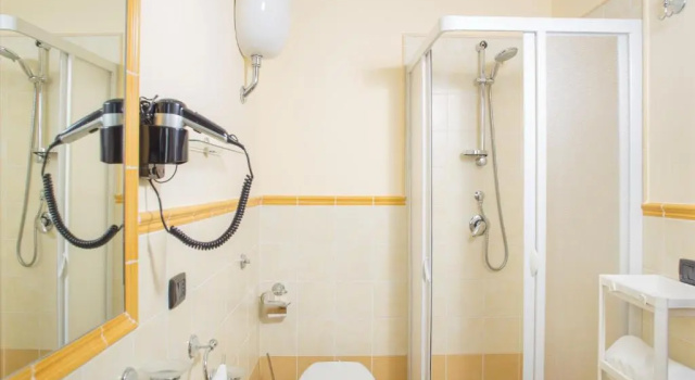 Standard Doppel Zimmer mit Meerblick B&B Montemare