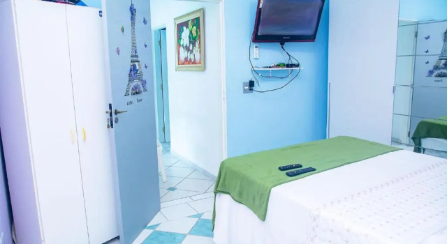 Linda casa com lazer a 500m da praia Guaratuba SP