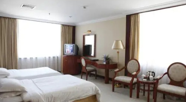 Yicheng Business Hotel - Dalian, Book Hotel Dalian 