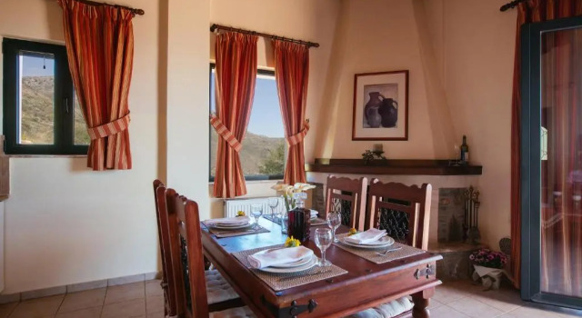Aetovigla Guesthouse, Забронировать Отель Krousón Центральный Крит