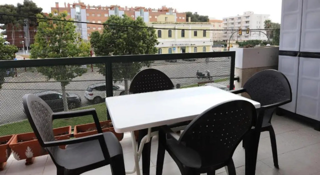 AT097 Torrepark, Varaa Hotelli Hotellit Tarragonès uima-altaalla, Uima-allas