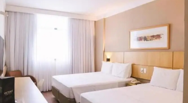 Четырёхместный семейный номер Standard Victory Business Hotel