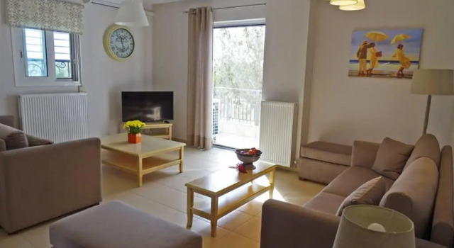 New, modern, bright and independent apartment 83 m2, with garden, 5min to the beach and the city center, Забронировать Апартаменты/квартира Апартаменты периферийной единицы Мессения, Апартаменты/квартира