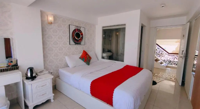 Номер Deluxe Ngàn Phố Studio & Love Hotel