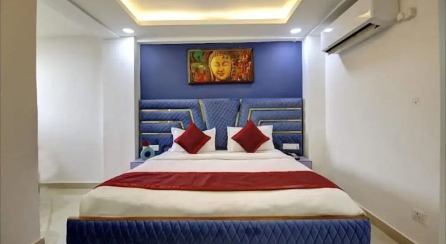 Hotel Noida Dreamz 144, Забронировать Отель Нойда штат Уттар-Прадеш