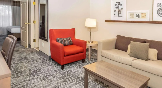 Люкс Country Inn & Suites by Radisson, Smyrna - Atlanta Northwest