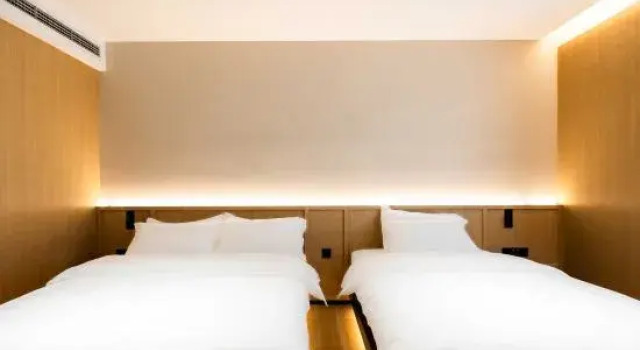 R E-sport Hotel, Boek Hotel Hotels in Chengdu met parkeren, Parkeren
