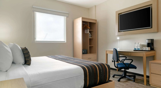 Двухместный номер Standard Sleep Inn Monterrey San Pedro