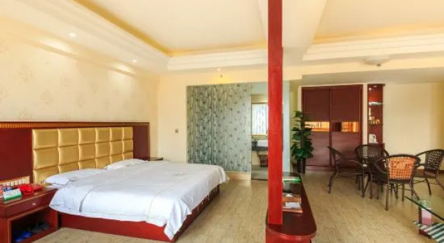 Люкс Business Tyrone Le Grand Large Hotel