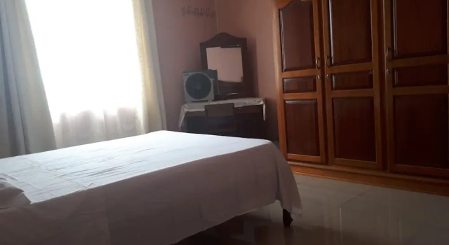 Bholah Casa, Забронировать Отель Отели Катр-Борн с парковкой, Парковка