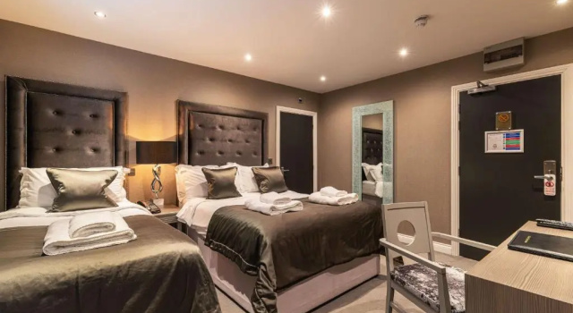 Трёхместный номер Standard The Bold Hotel; BW Signature Collection