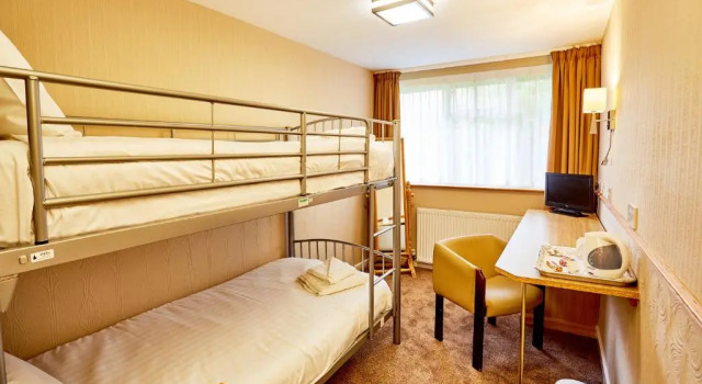 Семейный номер Standard Abbotsford Hotel