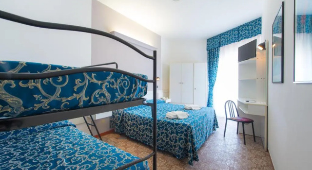 Номер Standard Hotel 2000