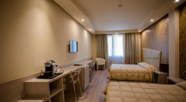 Четырёхместный номер Standard Hostellerie Du Cheval Blanc