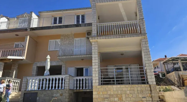 Cozy Studio Apartment in Grebastica, Забронировать Апартаменты/квартира Апартаменты Шибеник, Апартаменты/квартира