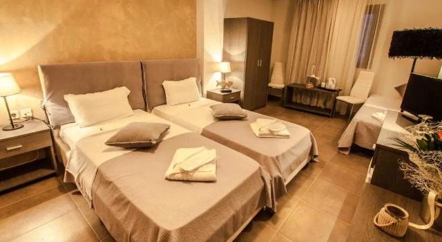Трёхместный номер Aqua Mare Sea Side Rooms