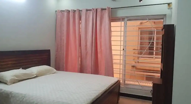 Al awan guest house, Book Guesthouse Hotels in Islamabad with Parking, Parking