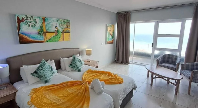 Двухместный номер Standard с балконом The Point Hotel & Spa