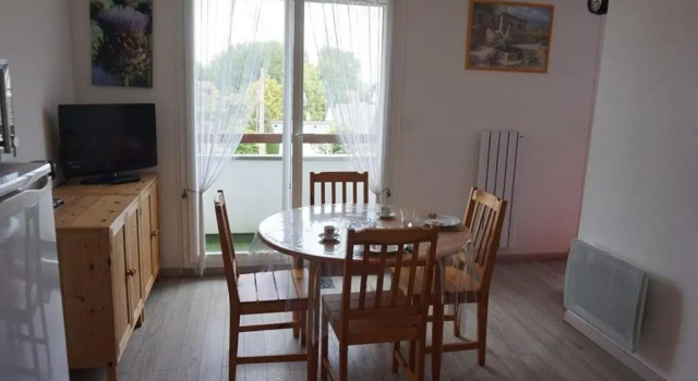 Appartement Merville-Franceville-Plage, 1 pièce, 4 personnes - FR-1-465-37, Забронировать Апартаменты/квартира Мервиль-Франсвиль-Плаж 