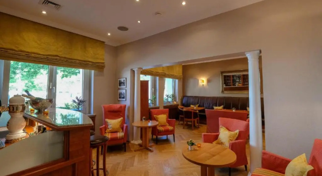 Sokak manzaralı Standart tek kişilik oda Hotel Savoy Hannover