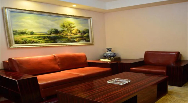 Люкс Deluxe Lavande Hotel Wuhan Railway Station Branch