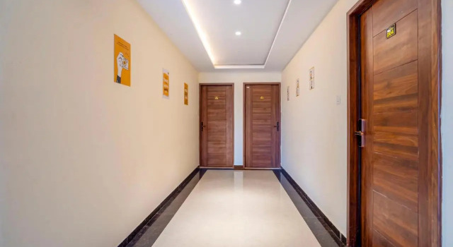 Itsy Hotels Metro, Забронировать Отель Отели штата Махараштры 3 звезды, 3*