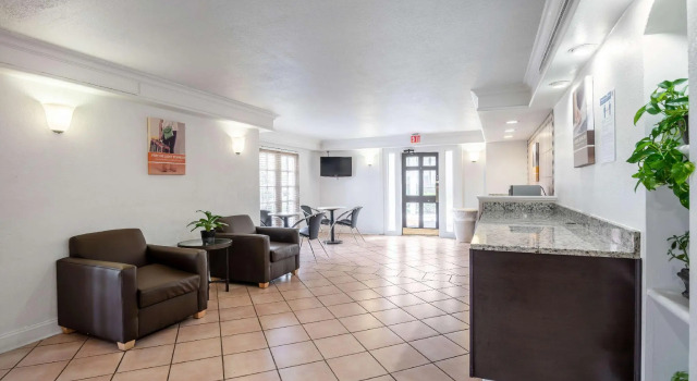 Motel 6-Hazelwood, MO, Prenota Motel Hotel a Hazelwood con piscina, Piscina