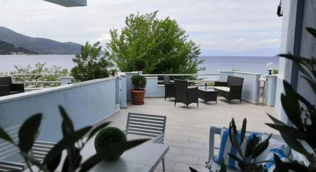 Студия Hotel George suites 2