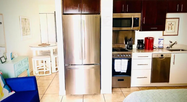The Beach on Longboat Key - Studio 103 , 1 bdrm 225, Book Hotel Hoteller i Longboat Key med pool, Swimmingpool