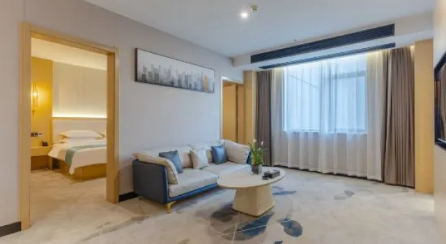 Люкс Deluxe Hefei Jiuji Hotel (IKEA Haitang Subway Station Branch)