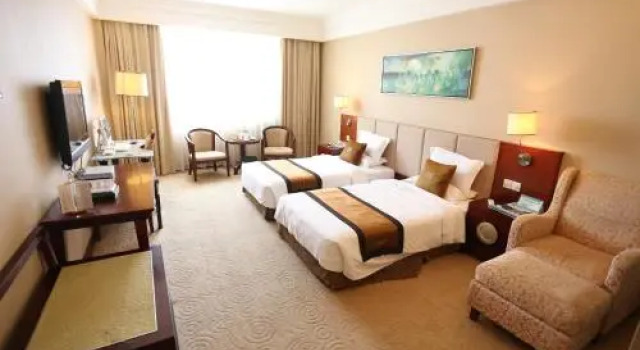 Royal Crown Hotel, Book Hotel Qingyuan Guangdong