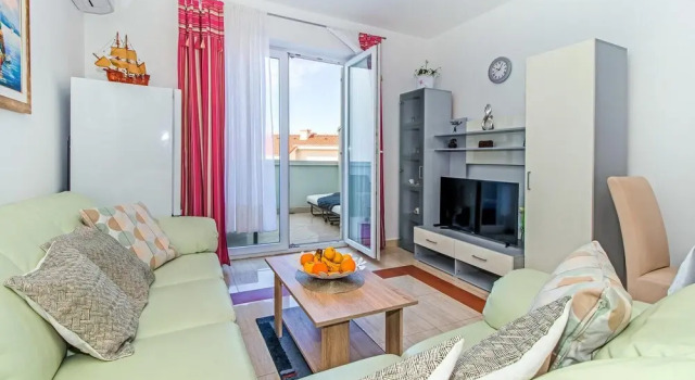 Stunning Apartment in Selce With Wifi and 1 Bedrooms, Забронировать Апартаменты/квартира Отели Приморско-Горанской жупания с парковкой, Парковка