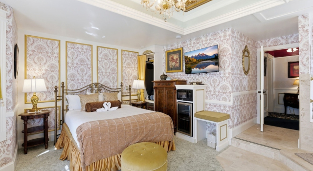 Номер Grand Heber Senator Bed and Breakfast