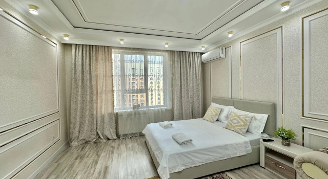 S Dvumya Spalnyami Zhk Oner (130) Flat, Boek Appartement Alma-Ata Kazachstan